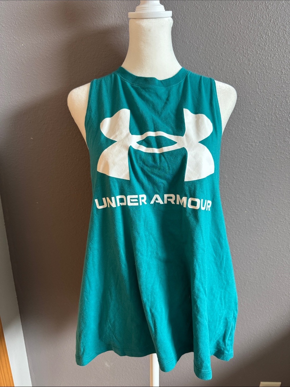 NWT | Under Armour | Women’s Teal Green Logo Sleeveless Athletic Tank | Size L